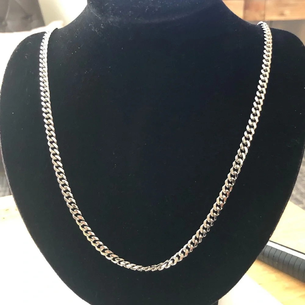 Men's Silver Cuban Link Chain Necklace